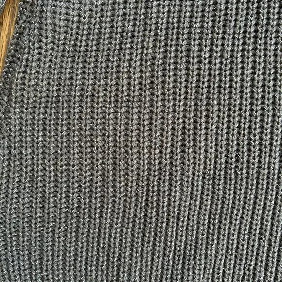 Lane Bryant Plus Size 22/24 Gray Metallic Knit Sweater Beaded Sleeve NWT - Picture 7 of 9